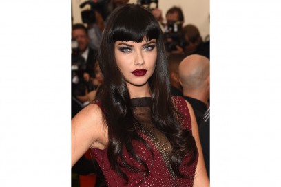 MET Gala 2015 Beauty Look: Adriana Lima