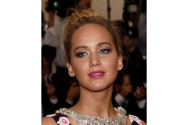 MET Gala 2015 Beauty Look: Jennifer Lawrence