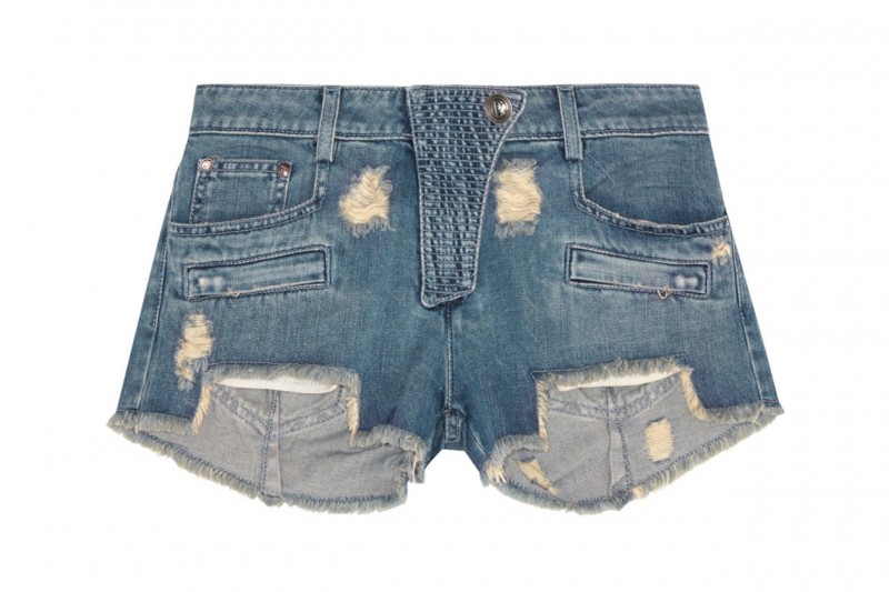 SHORTS IN JEANS: PIERRE BALMAIN