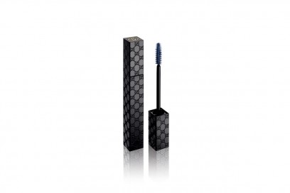 Trucco blu: Gucci Eye Opulent Volume Mascara in 030 Midnight Blue