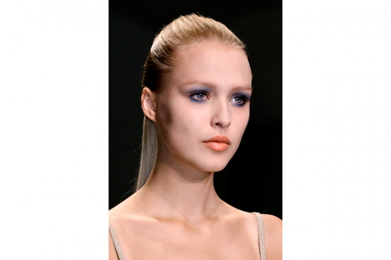 Trucco blu: smokey eyes