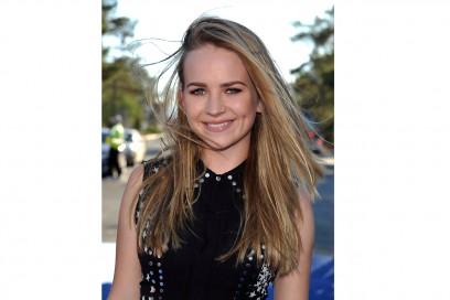 Britt Robertson capelli: lunghezze bronde