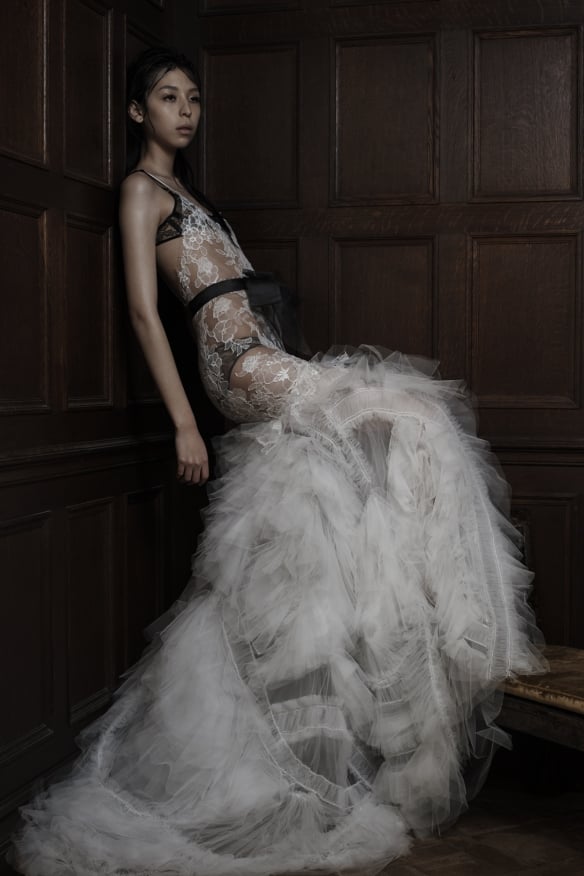 dfs 1429287029 f VeraWang Spring2016 Look02