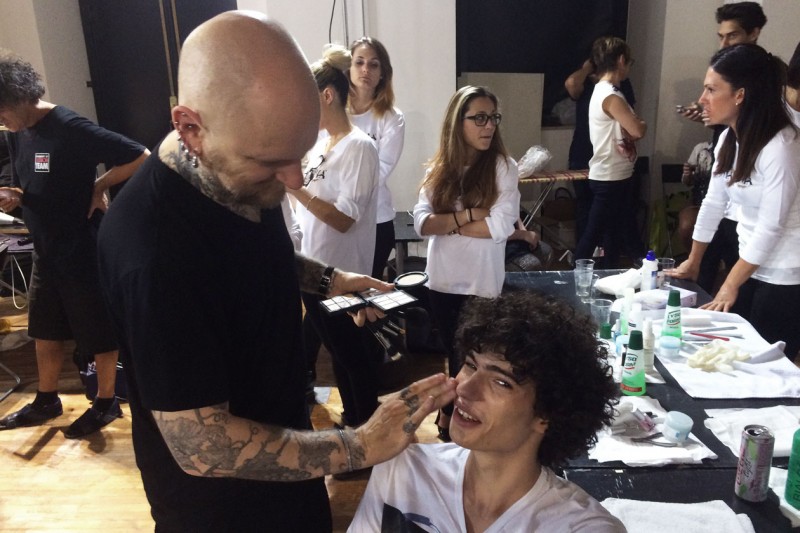 Backstage sfilata MSGM: make up firmato MAC Cosmetics