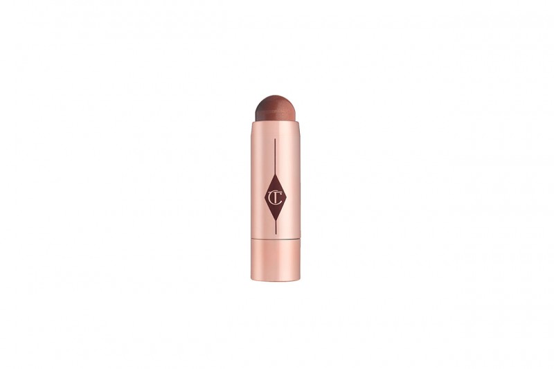 COME TRUCCARSI CON UN TOTAL LOOK NERO: A TUTTA LUCE CON CHARLOTTE TILBURY BEACH STICK