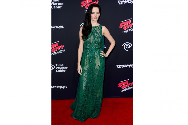 Eva Green: seduttiva in abito con trasparenze