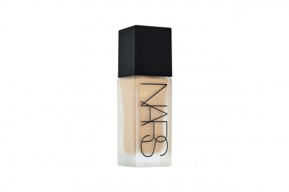 Fondotinta Luminosi: Nars All Day Luminous Weightless Foundation