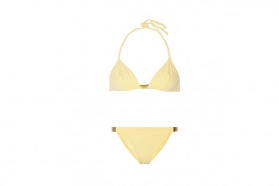 La tendenza dallo street style: il bikini giallo “camomilla” di eres
