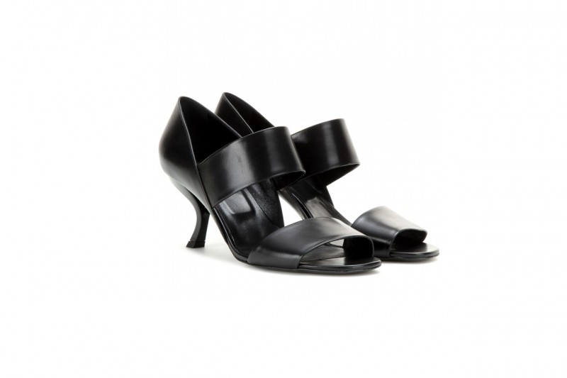 SANDALI VIRGULE: ROGER VIVIER