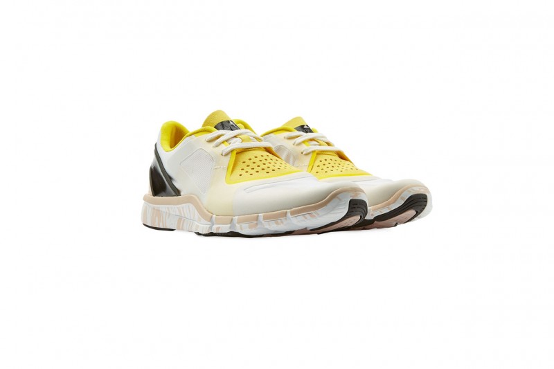 SCARPE IN SALDO: SNEAKERS ADIDAS BY STELLA MCCARTNEY