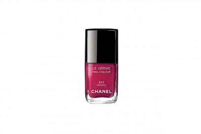 SMALTI PER CARNAGIONE CHIARA: CHANEL LES VERNIS IN N°643 DÉSIRIO