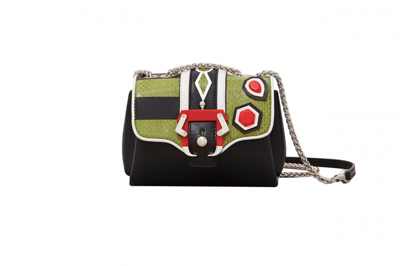 TRACOLLA DI PELLE: PAULA CADEMARTORI