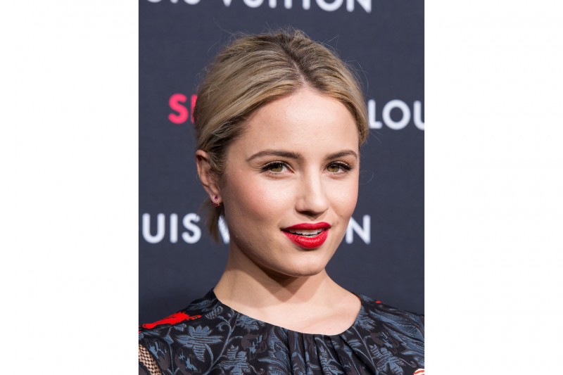 Dianna Agron capelli: raccolto basso