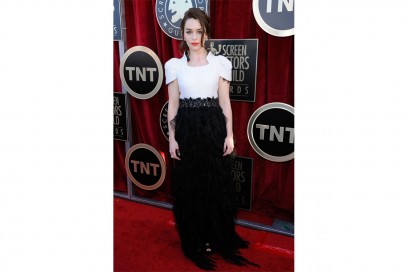 emilia clarke in abito Chanel