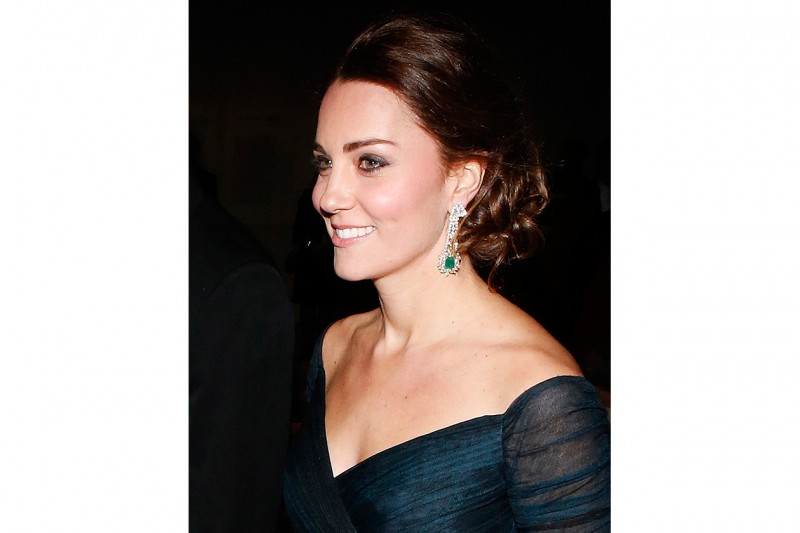 Kate Middleton capelli: chignon basso