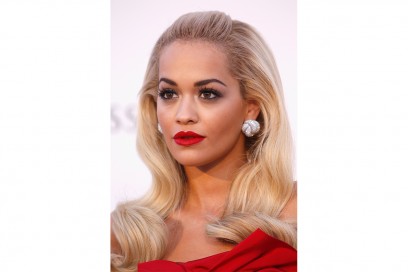 Rita Ora trucco: luce sul viso