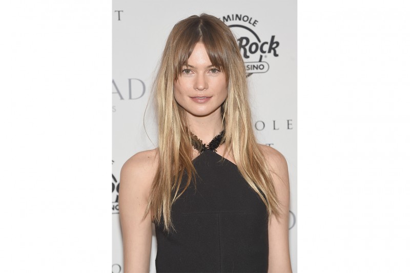 TENDENZE CAPELLI Estate 2015: ISPIRAZIONE ANNI 70 PER BEHATI PRINSLOO