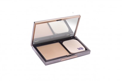 Fondotinta compatti: Urban Decay Naked Skin