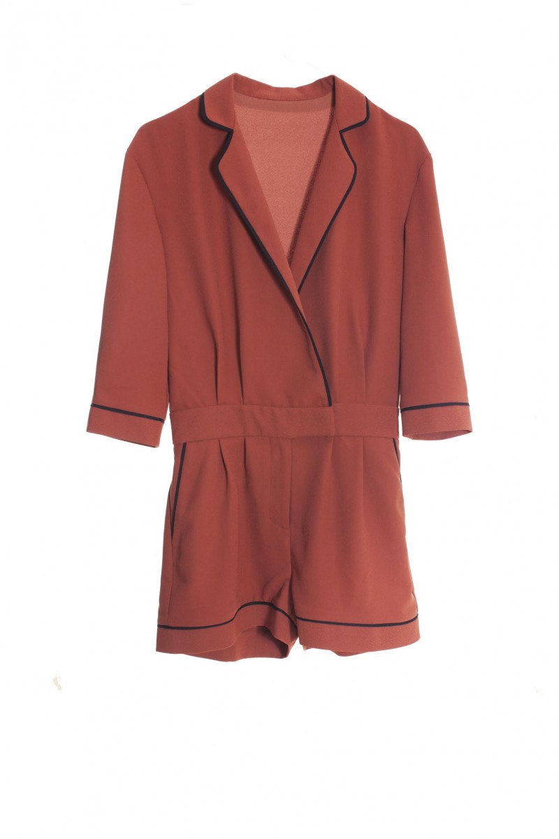 JUMPSUIT CORTE: Weili Zheng