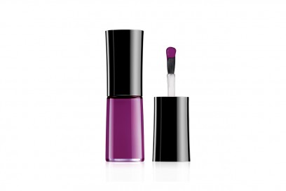 LE MIGLIORI TONALITÀ DI SMALTO PER LA CARNAGIONE OLIVASTRA: GIORGIO ARMANI BEAUTY NAIL LACQUER N.512 MAHARAJAH