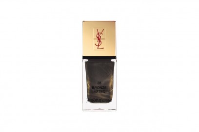 LE MIGLIORI TONALITÀ DI SMALTO PER LA CARNAGIONE OLIVASTRA: YSL LA LAQUE COUTURE IN N.28 BRONZE AZTEC