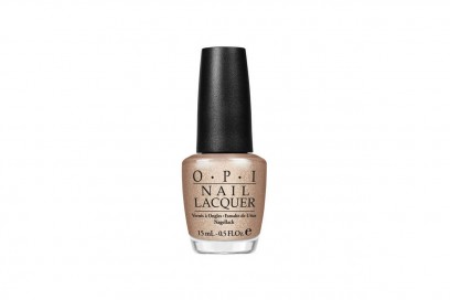 LE MIGLIORI TONALITÀ DI SMALTO PER LA CARNAGIONE SCURA: OPI NAIL LACQUER IN GLITZERLAND