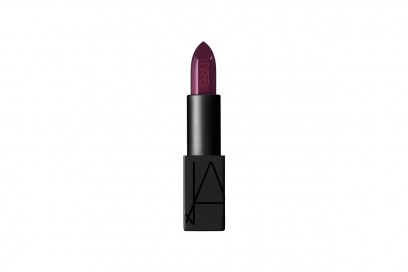 Rossetto per labbra carnose: viola plum