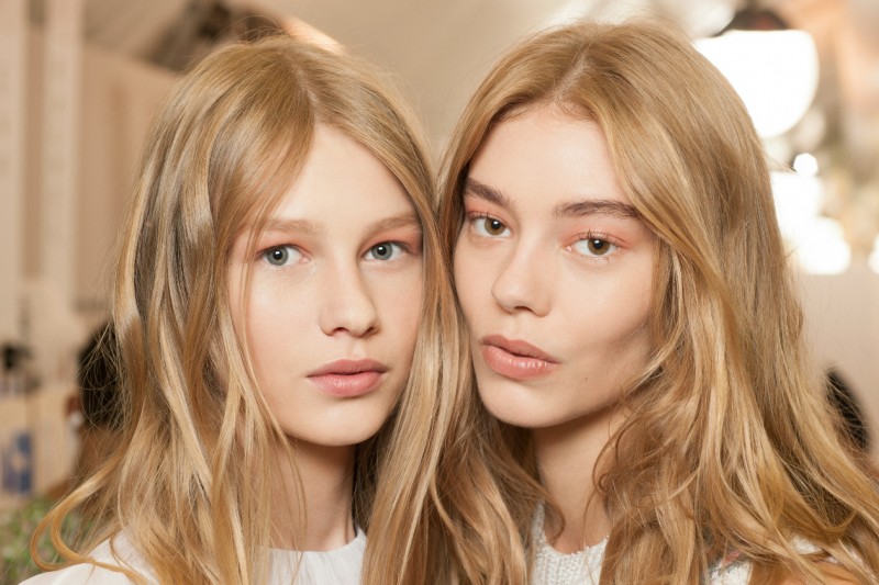 DIOR HAUTE COUTURE AUTUNNO/INVERNO 2016: IL MAKE UP E IL BACKSTAGE BEAUTY