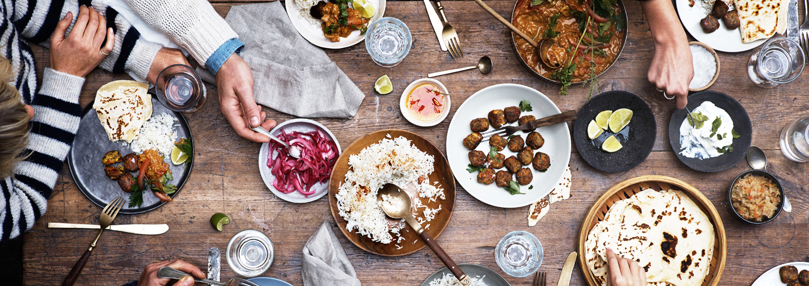 ikea-tavola-wide