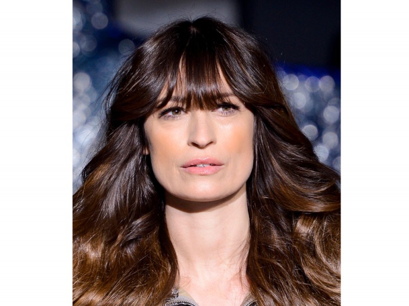 H&M Studio capelli mossi