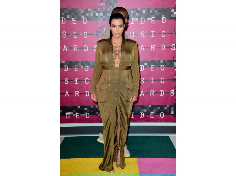 kim-kardashian-vma-215-getty