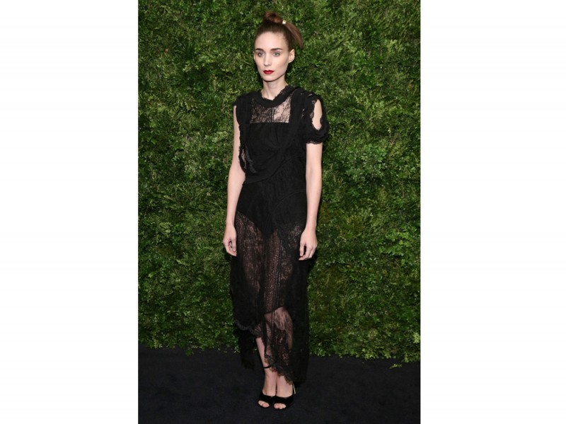 rooney-mara-givenchy