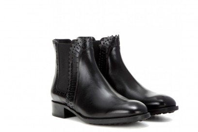 tod’s-chelsea-boots