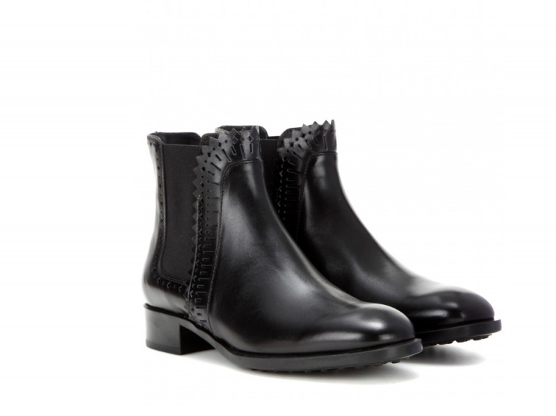 tod’s-chelsea-boots