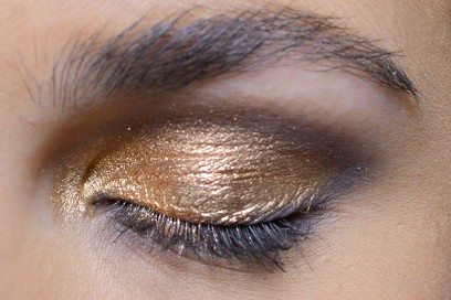 trucco-occhi-tendenze-autunno-inverno-2015-2016-sfilata-Mara-Hoffman