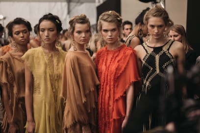 Alberta_Ferretti_backstage_web-154