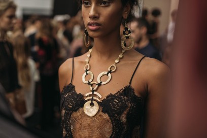 Alberta_Ferretti_backstage_web-99