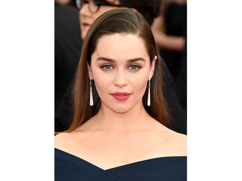 Emilia Clarke Hairstyle