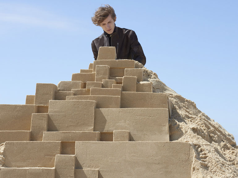 MANifestee_List_Sandcastles_image02_HR