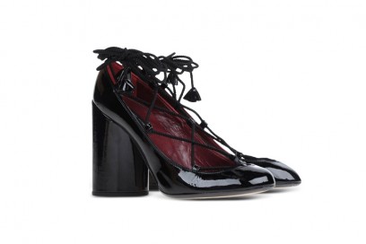 MARC-JACOBS_shoescribe