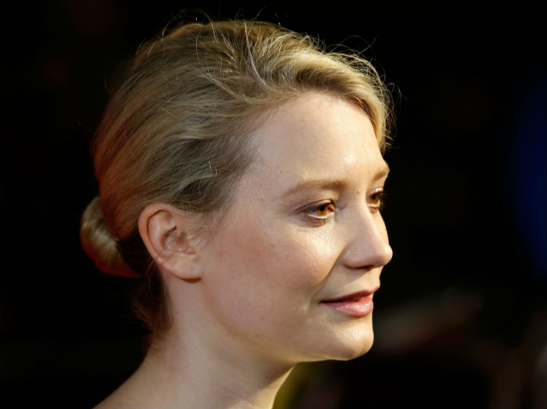 Mia Wasikowska