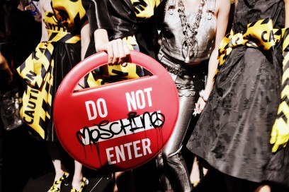 Moschino-SS-2016-52