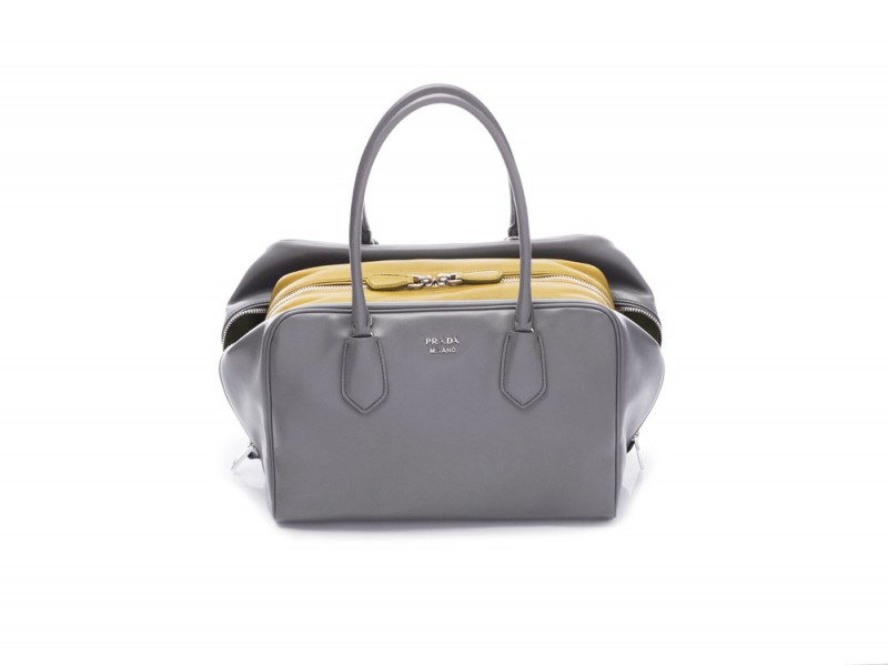 Prada-Inside-Borsa-2