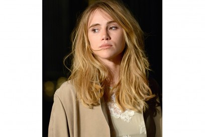 Suki-Waterhouse-make-up-1