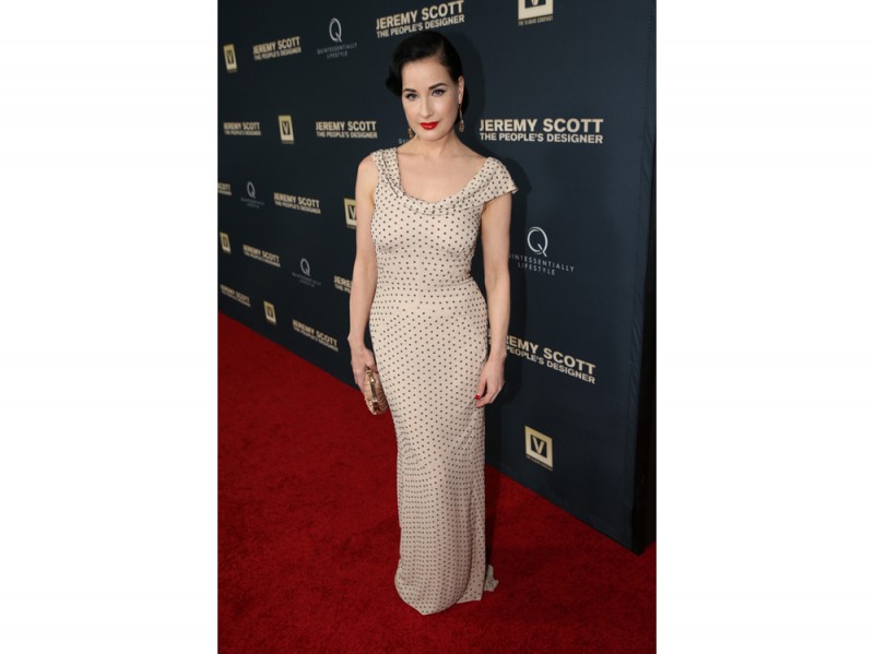 dita-von-teese-olycom