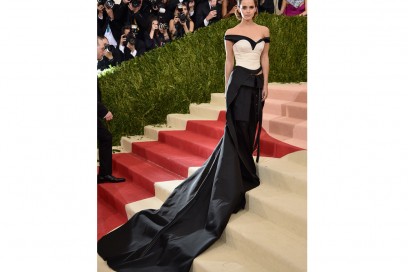 emma-watson-calvin-klein