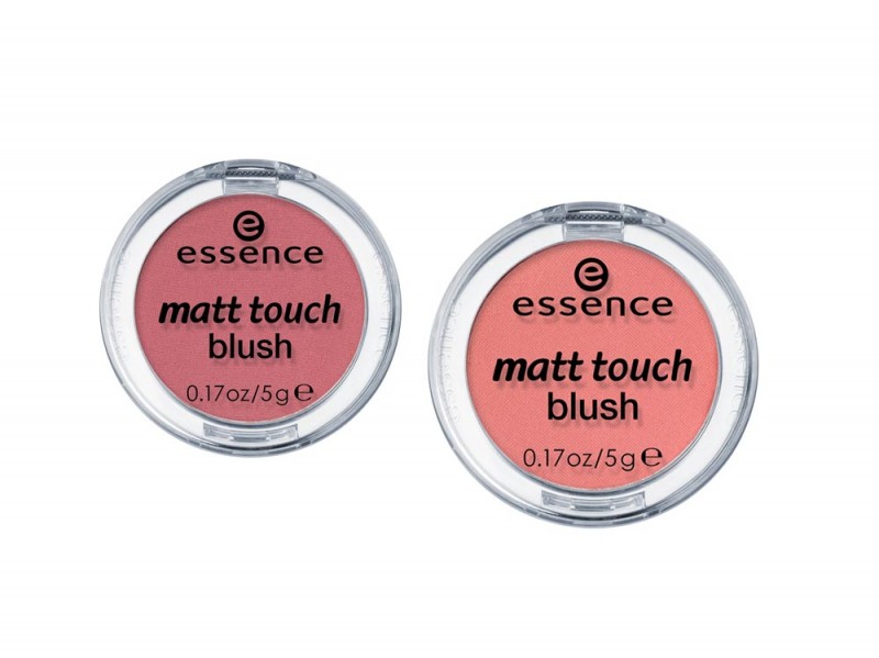 essence-matt-touch-blush