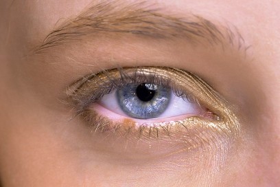 occhi-metallici-Reem-Acra