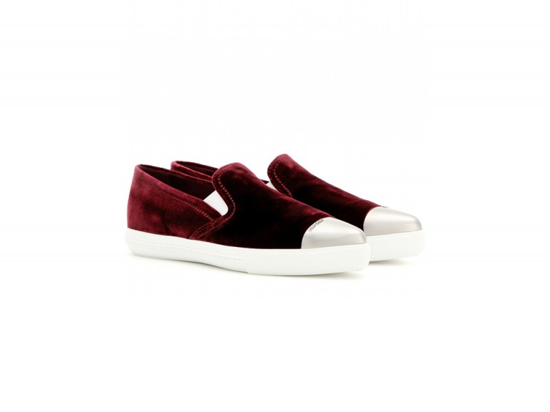 scarpe slip on miu miu