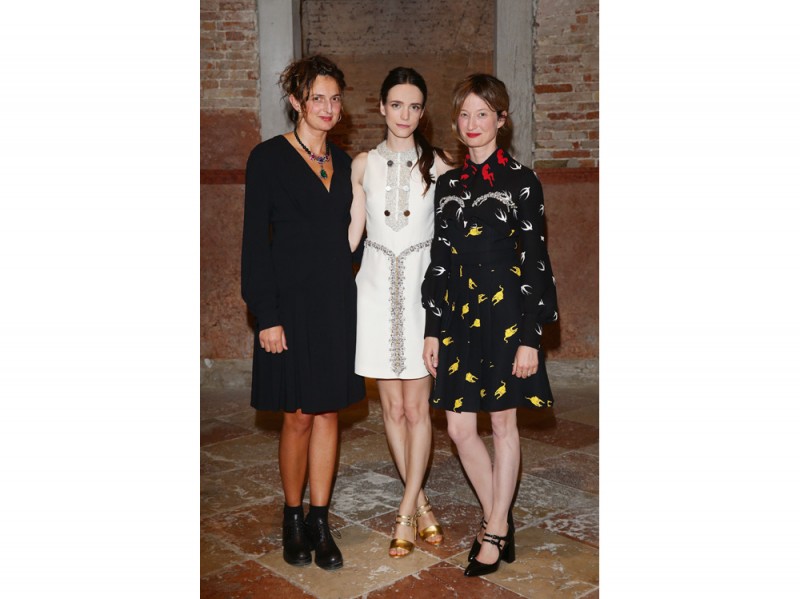 stacy-martin-sorelle-rorhwacher-miu-miu-venezia